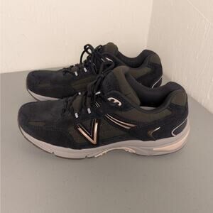 Vionic 23 Walk 2.0 Sneaker Women's Size 9 Black Green Lace Up Activewear